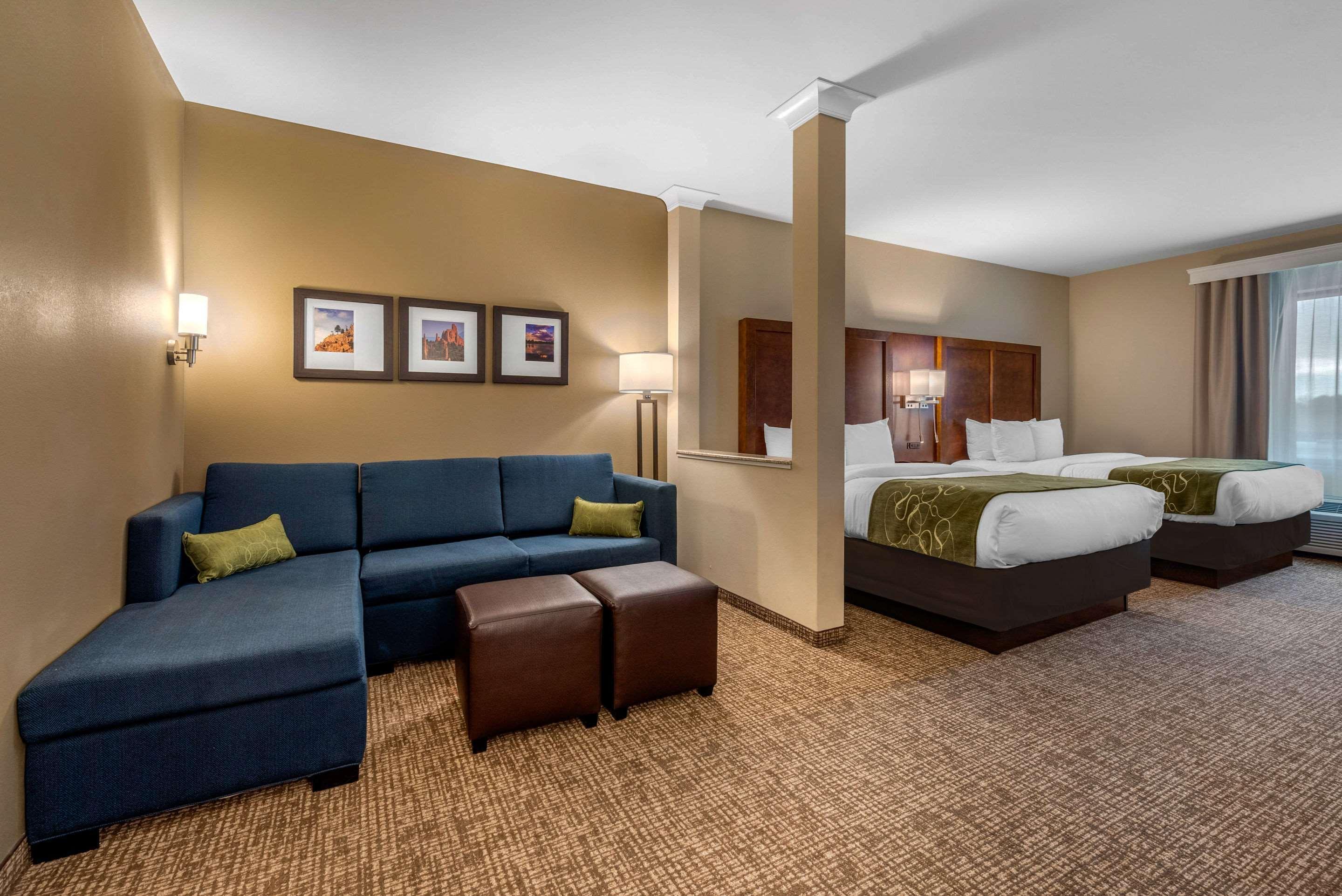 Comfort Suites Denver Near Anschutz Medical Campus Aurora Ngoại thất bức ảnh